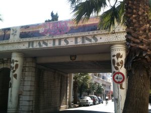reparation portail juan les pins